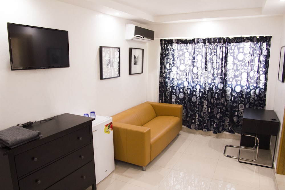 City Caribbean Hotel Boutique 36/65