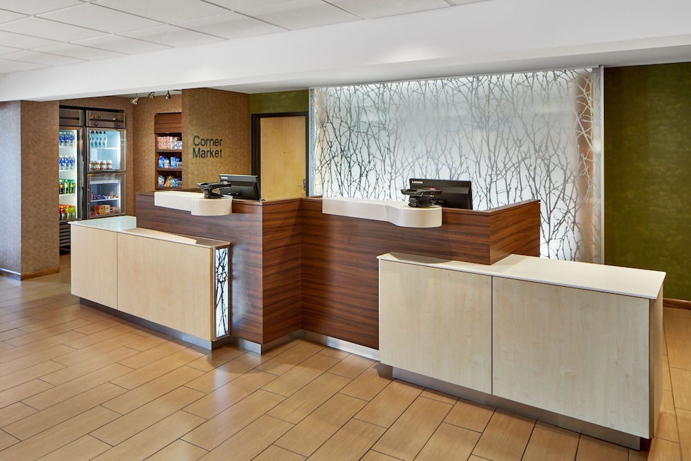 Fairfield Inn and Suites Gainesville 6/34