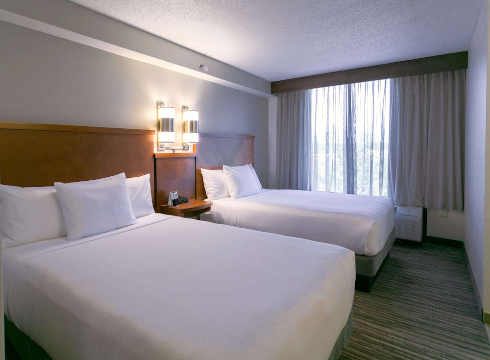 Hyatt Place Nashville/Franklin/Cool Springs 29/77