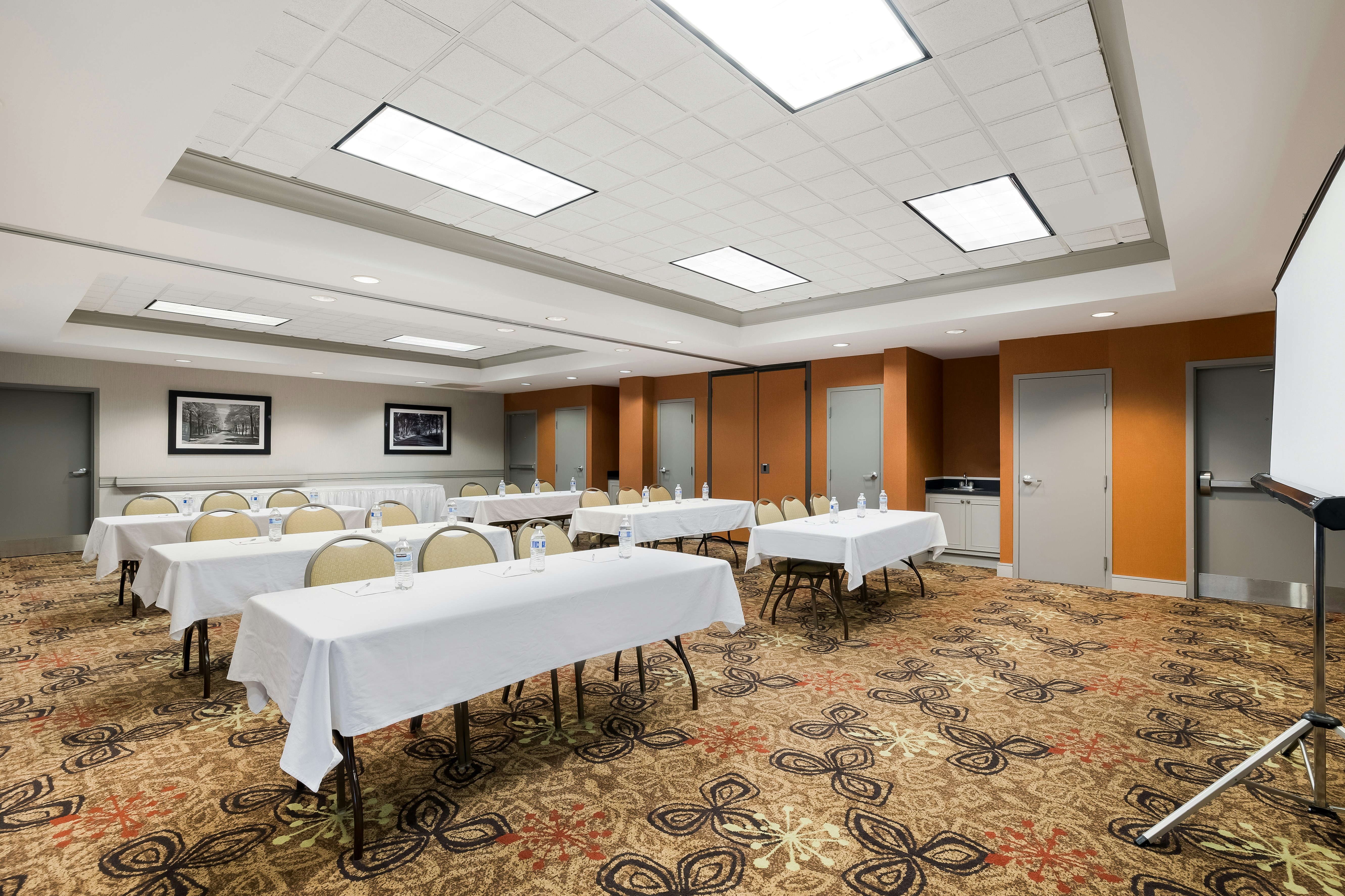 Hampton Inn McHenry 59/62