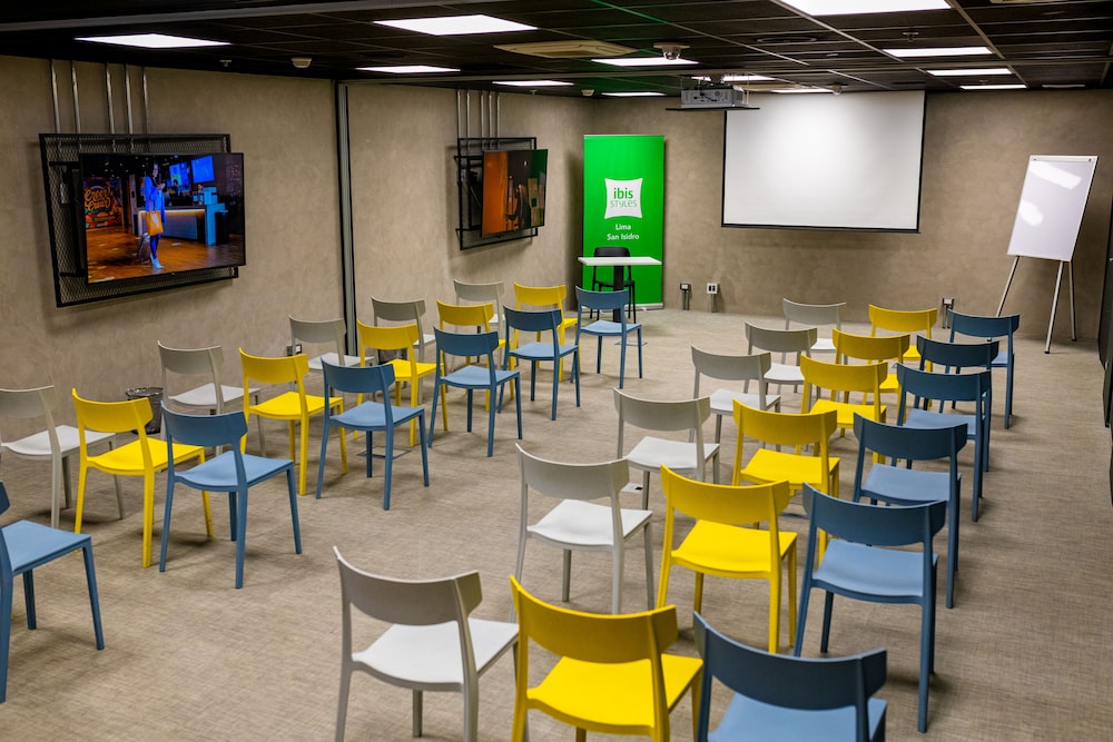 ibis Styles Lima San Isidro 35/43