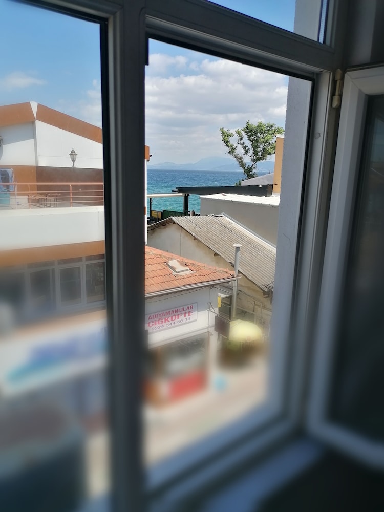 Mudanya Otel 12/25
