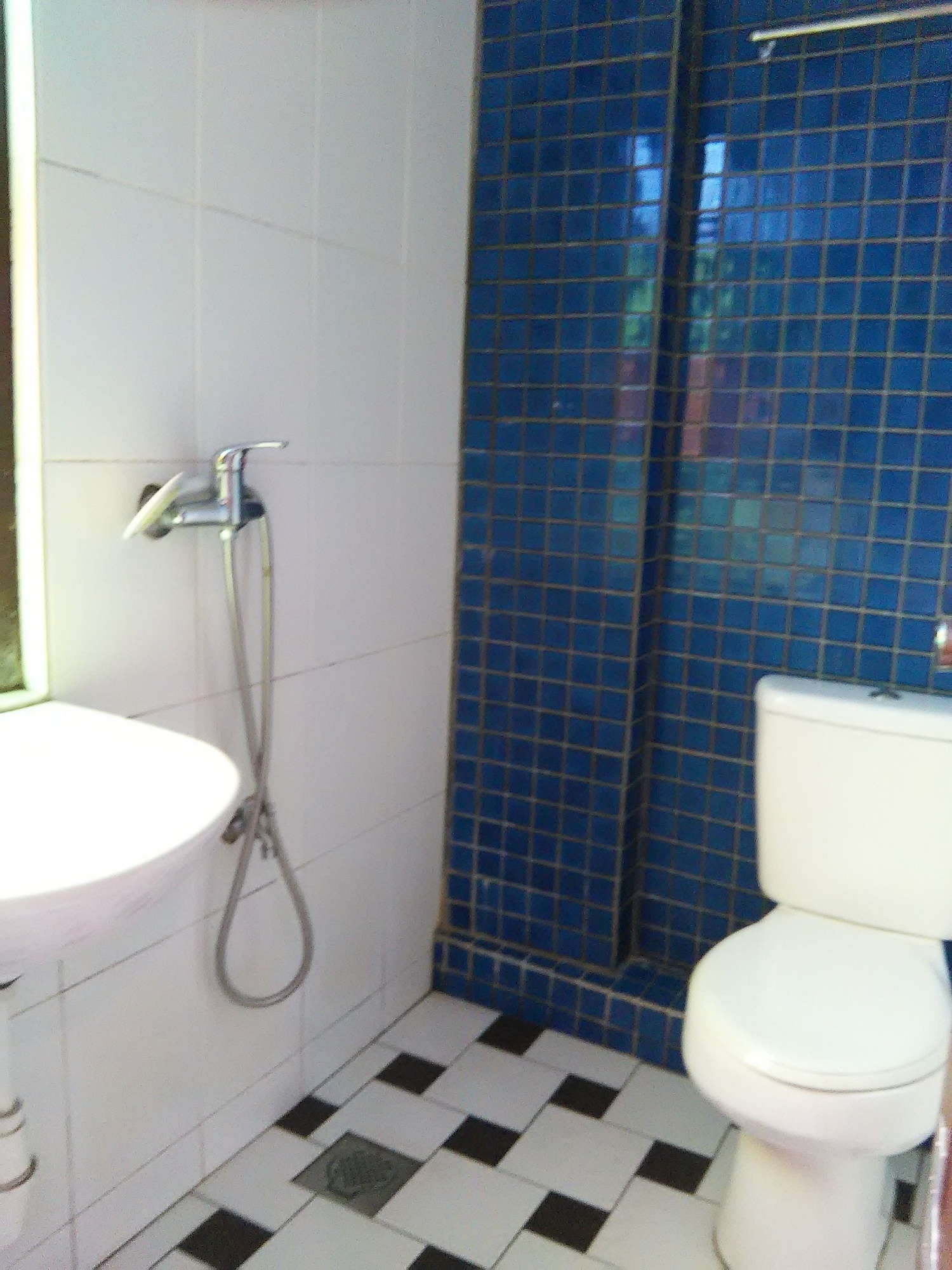 غرفة ثلاثية، Kuching Waterfront Lodge 2/2