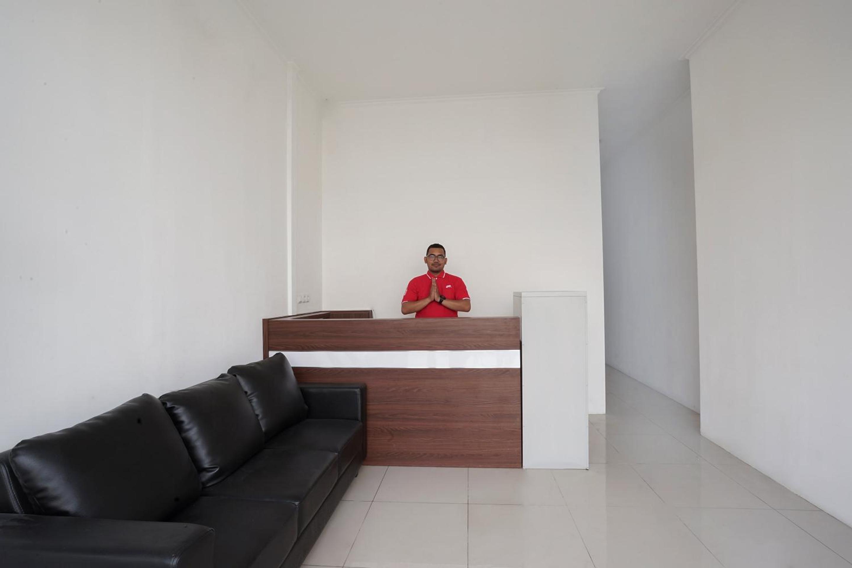 OYO 2183 Cibeureum Residence Near Rumah Sakit Rajawali (ex OYO 2183 Cibeureum Residence) 10/50