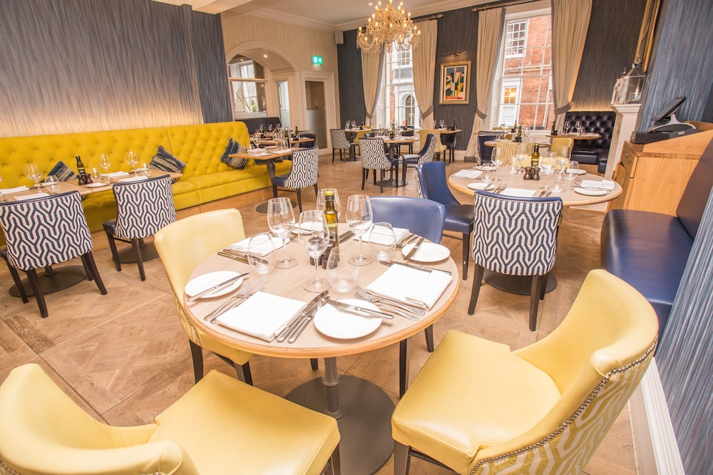 Chichester Harbour Hotel 57/72