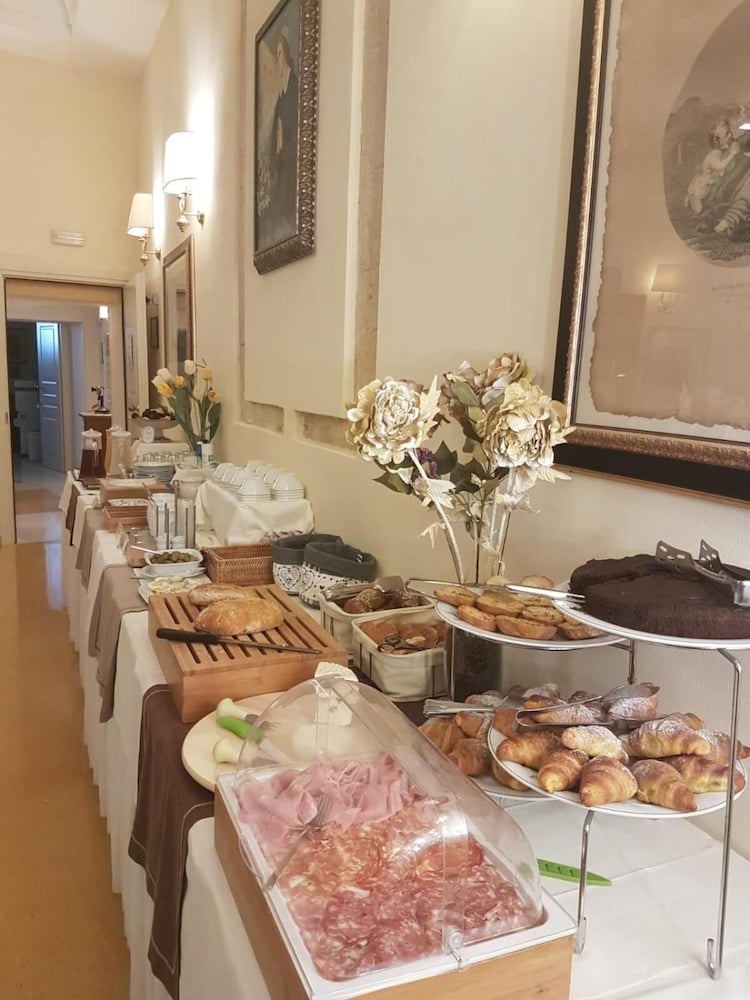Domus Mariae Albergo 40/48