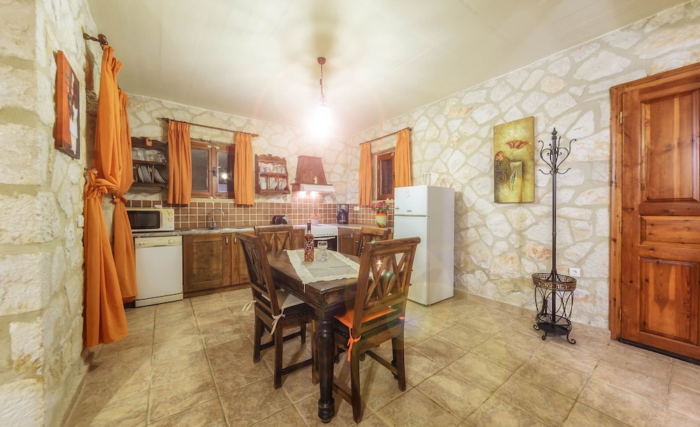 Parys Villas 33/50