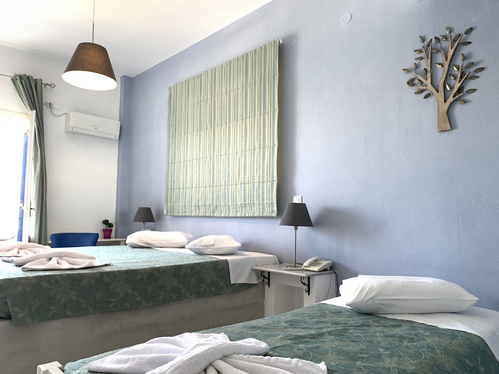 Pandrossos Hotel 9/50