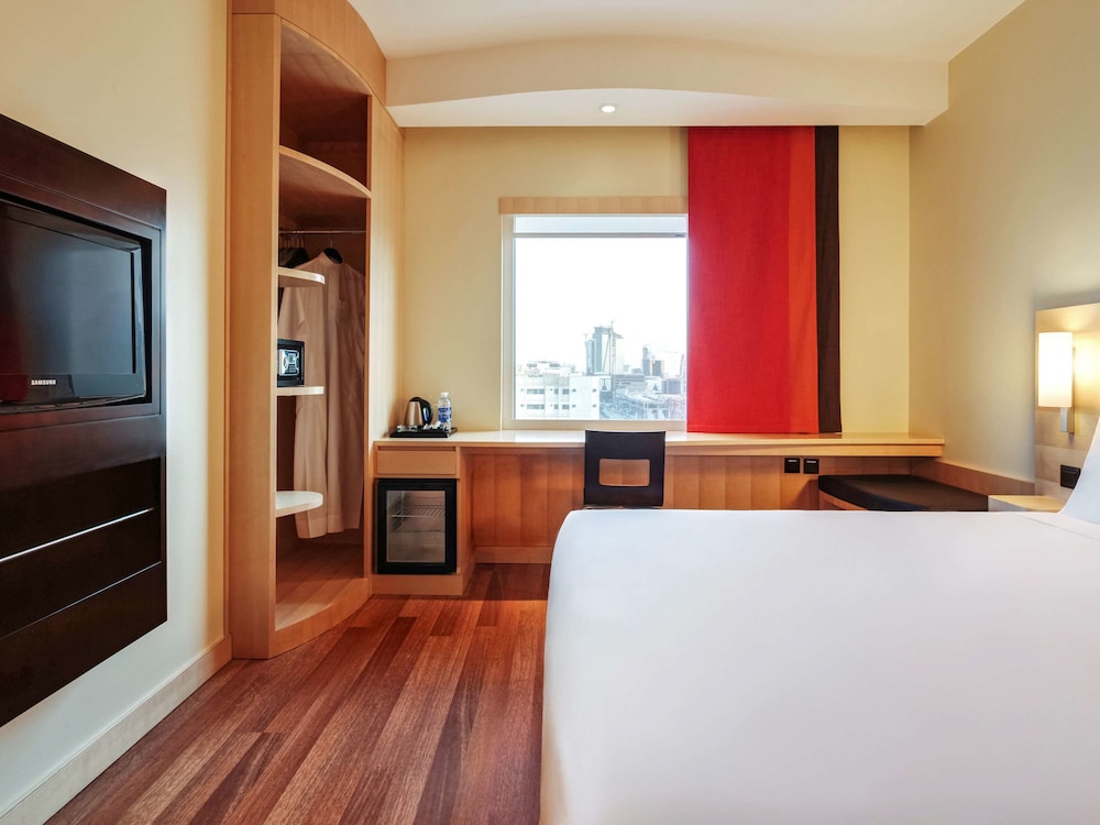 ابيس الرياض شارع العليا(Ibis Riyadh Olaya Street) 24/73