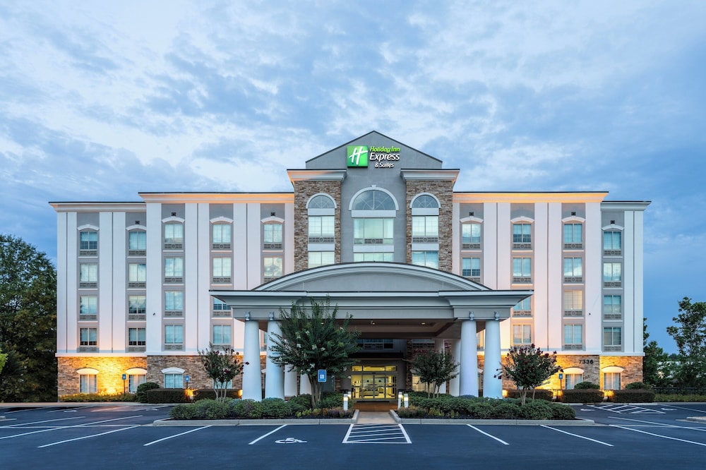 Holiday Inn Express Hotel and Suites Columbus At Northlake 3/57
