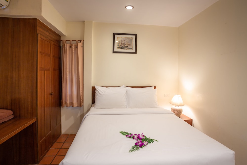 Bangtao Village Resort 10/60