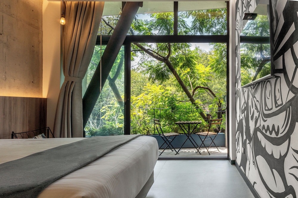Street Art Hotel Roma 21/50