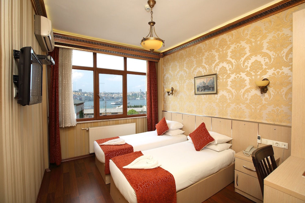 Golden Horn Bosphorus Hotel 23/64