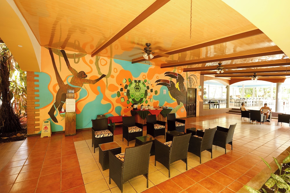 Turtle Beach Lodge 29/50