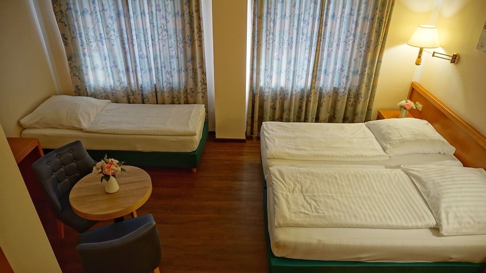 Hotel Opal 26/60