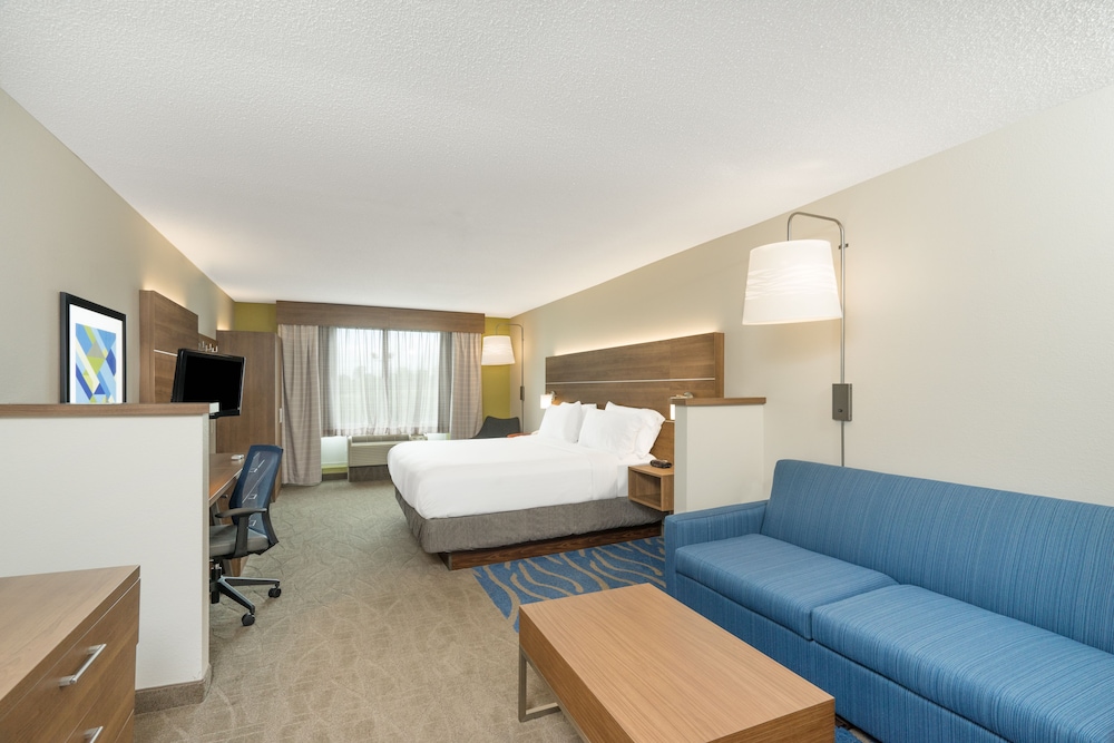 Holiday Inn Express Hotel Suites Frankfort 24/74