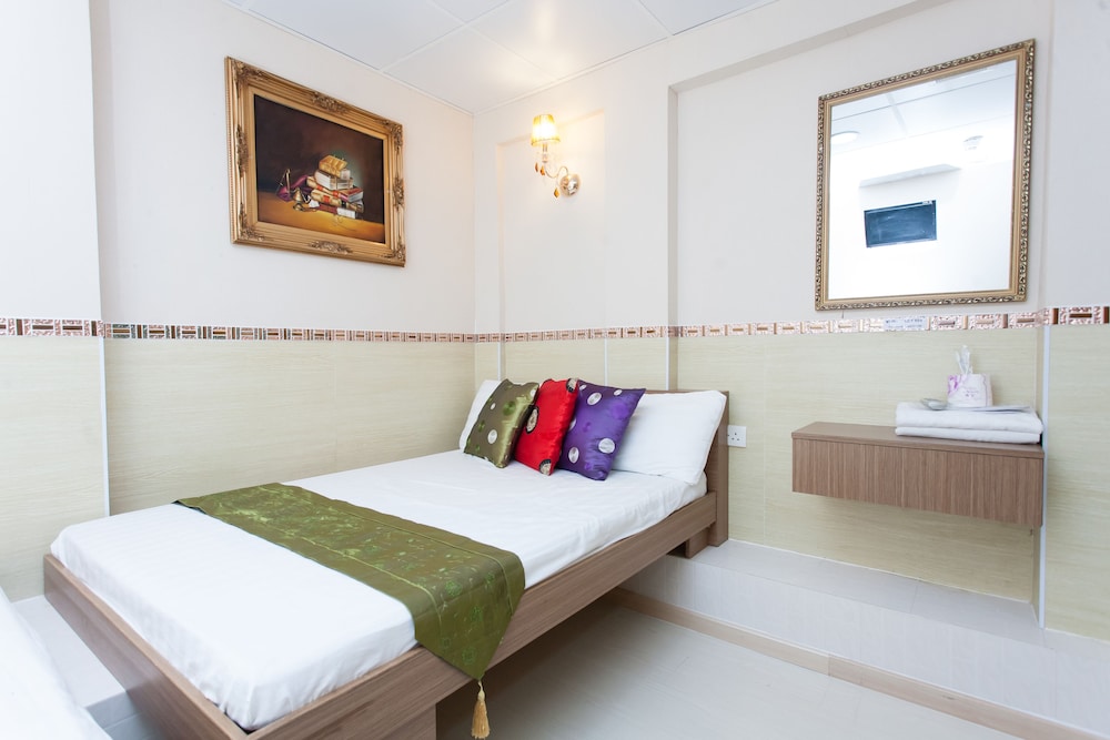 STANDARD, DOUBLE BED