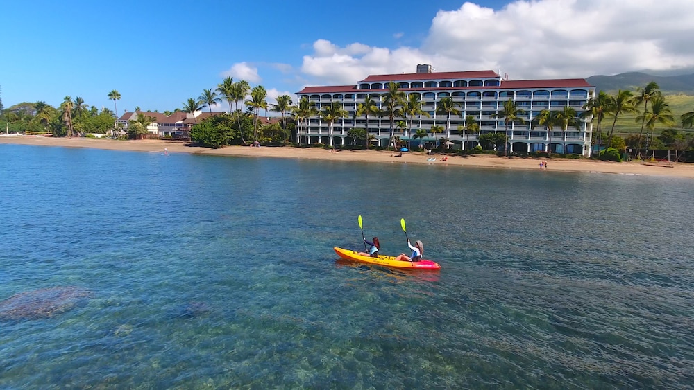 Lahaina Shores Beach Resort 53/57