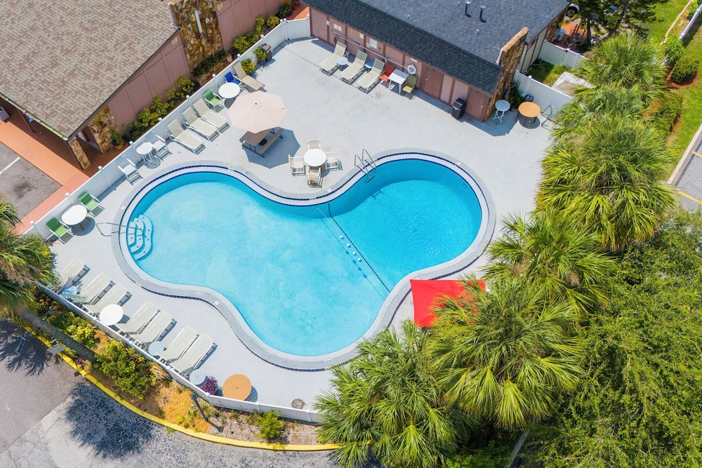 Liberty Garden Inn By Oyo Kissimmee Near Disney World 45/49