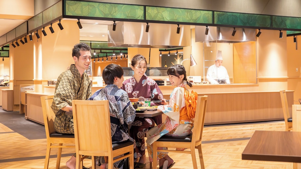 Ooedo Onsen Monogatari Premium Yamanaka Grand Hotel 54/64