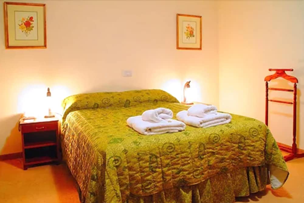 HOTEL PICOS DEL SUR 11/58