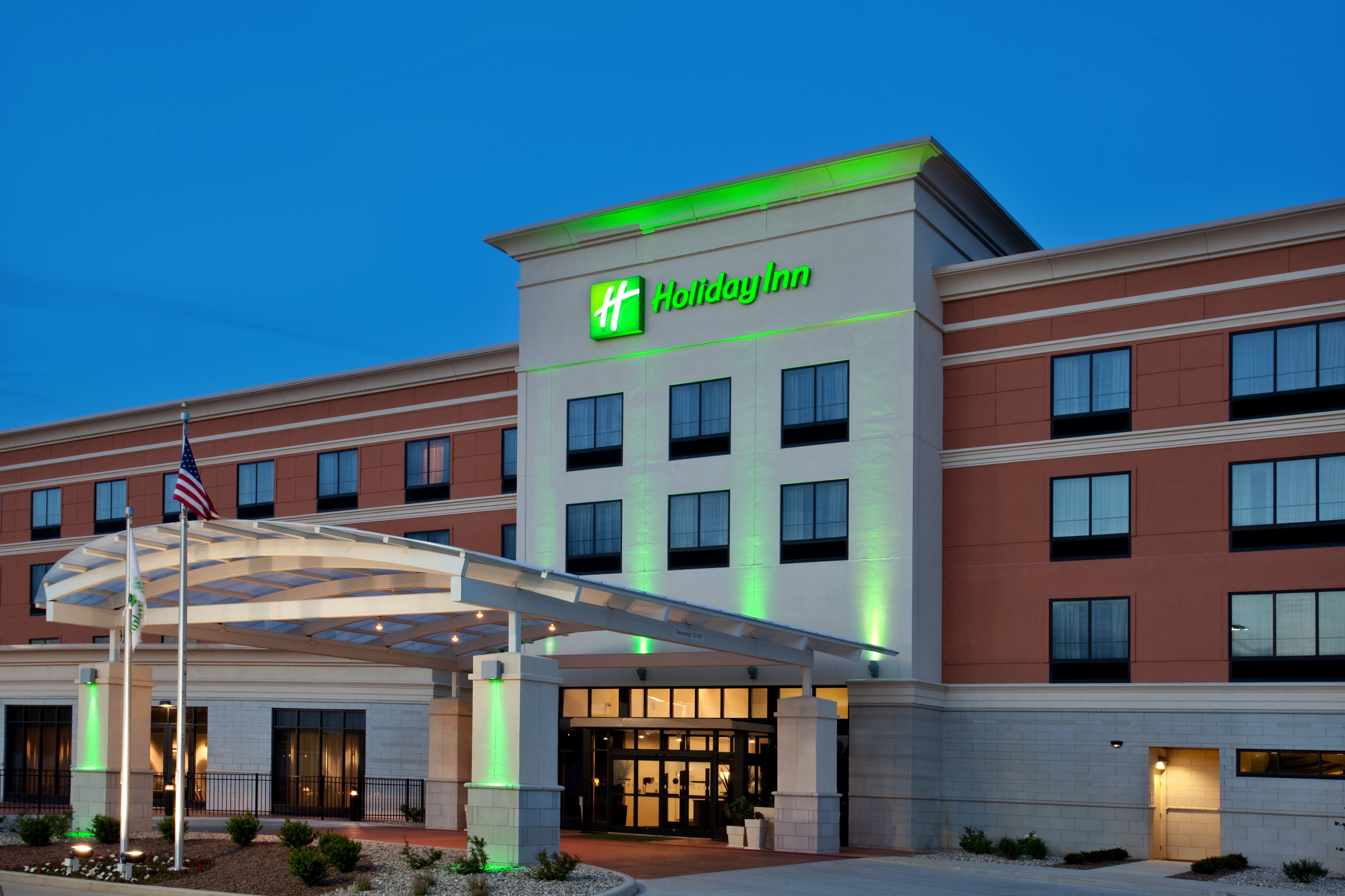 Holiday Inn St. Louis Fairview Heights 4/72
