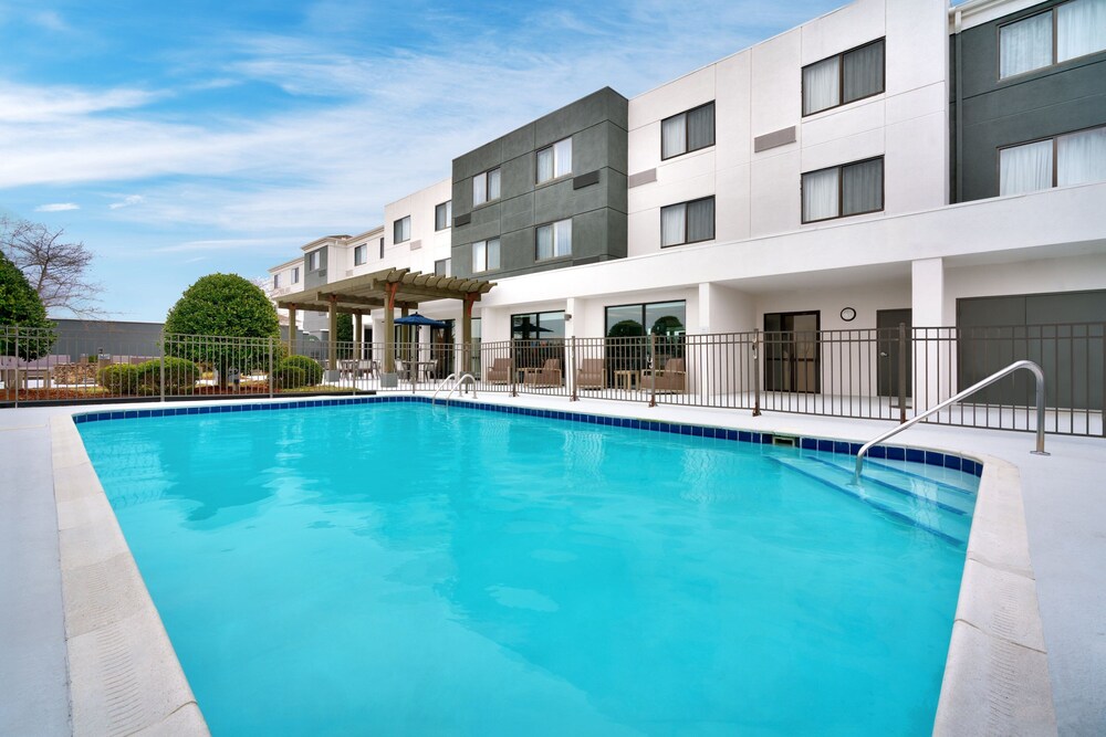 Courtyard Marriott Johnson City 3/59
