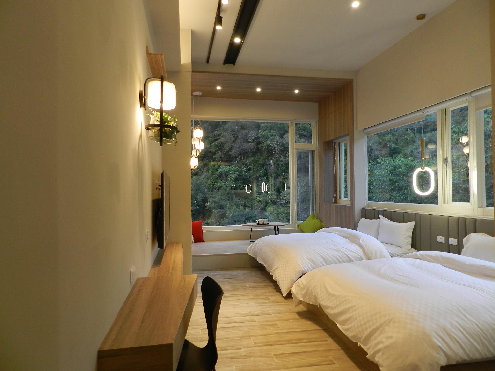 Room, 2 Double Beds, Riverside