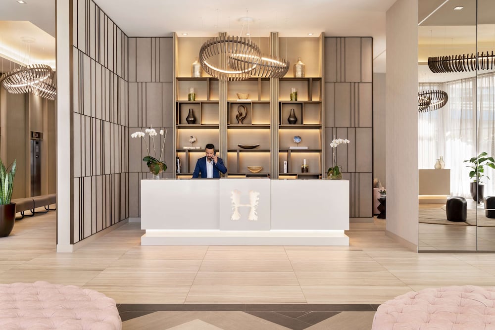 Hyde Beach House 15/63
