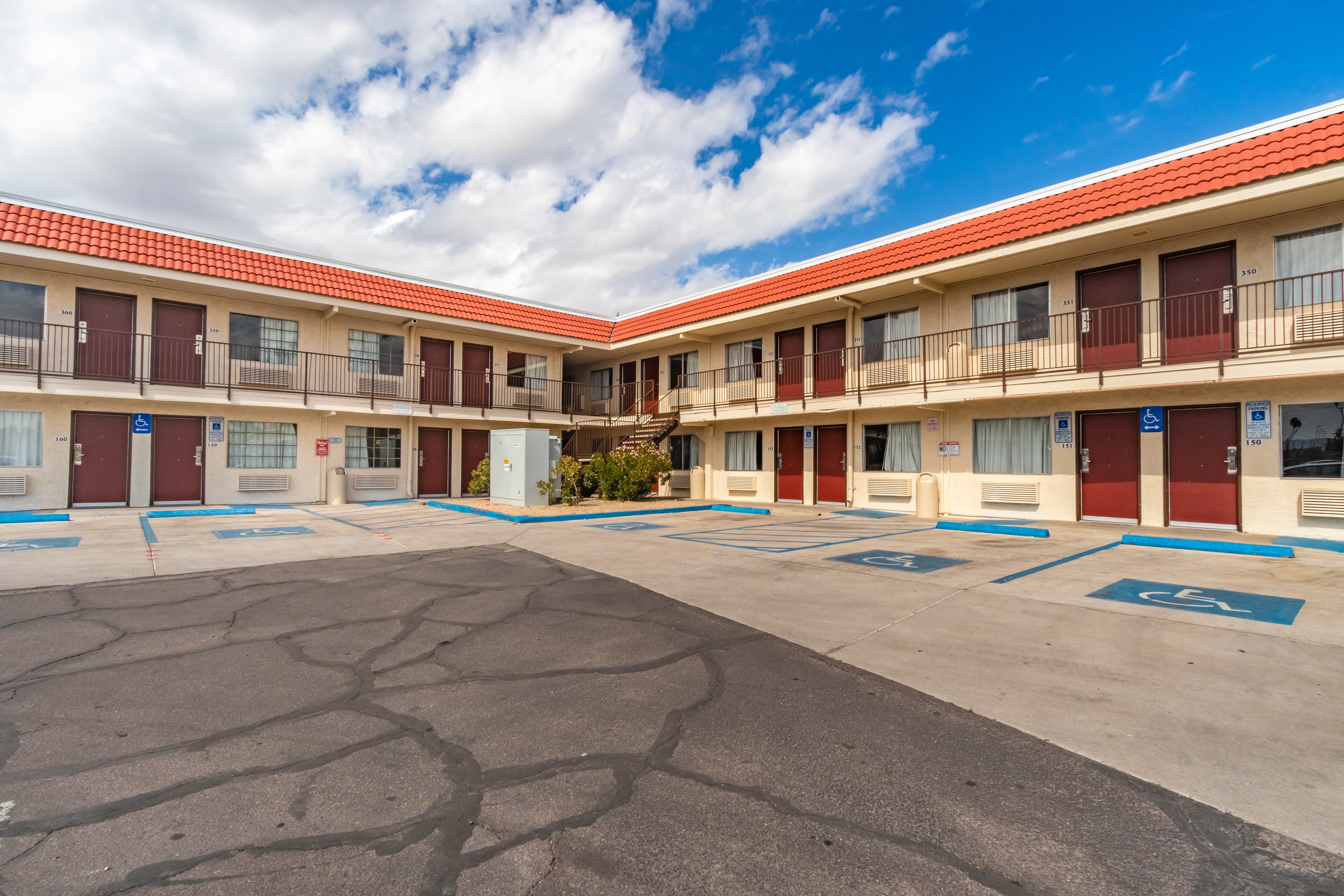 Red Roof Inn Phoenix Midtown 14/15