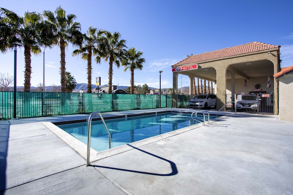 Hotel Palmdale Antelope Valley 40/44