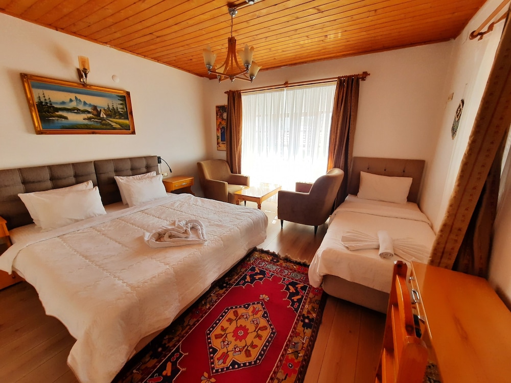 Ali Babas Guesthouse 6/42