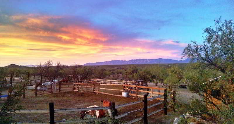 Tombstone Monument Ranch 33/35