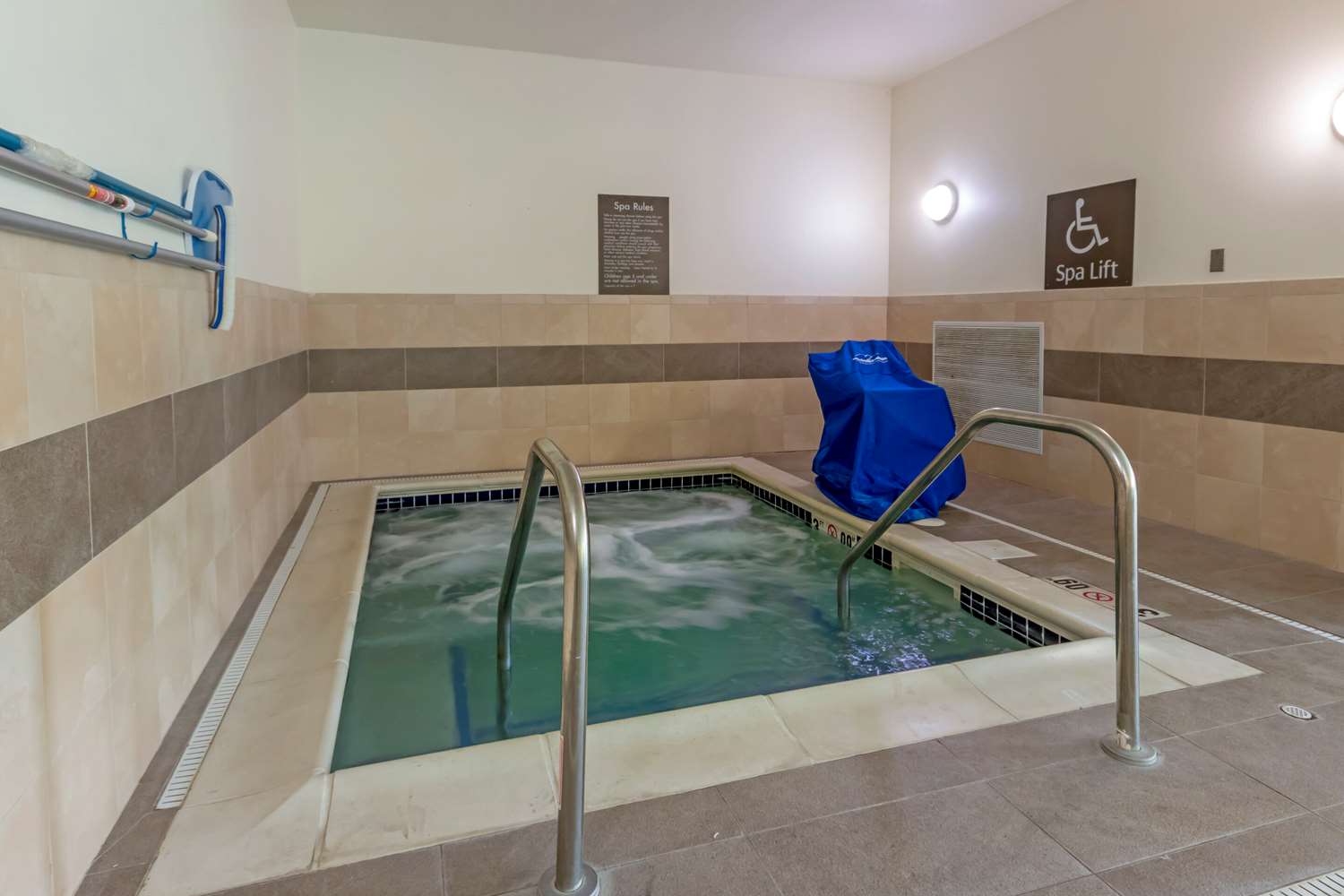 Comfort Suites Billings, MT 20/41