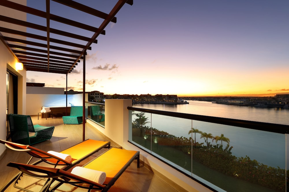 TRS Cap Cana Waterfront & Marina Hotel Adults Only All Inclusive Hotel 21/50