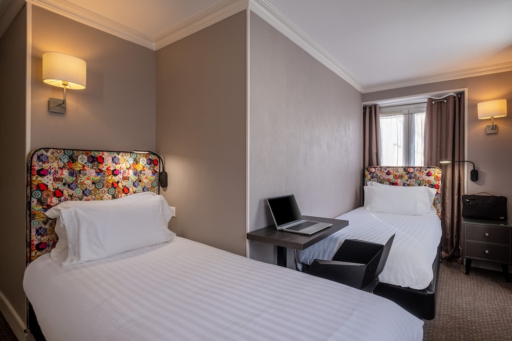 Marena Hotel 18/75