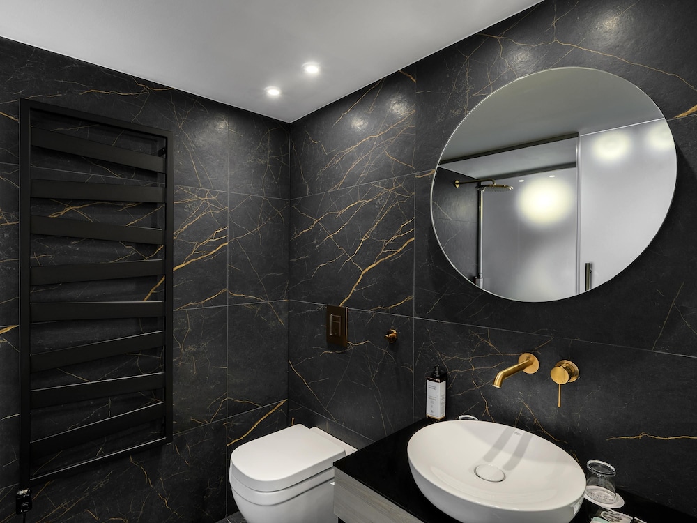 غرفة بريفيليج بسرير مزدوج مع أريكة، Mercure Tokaj Center 8/10