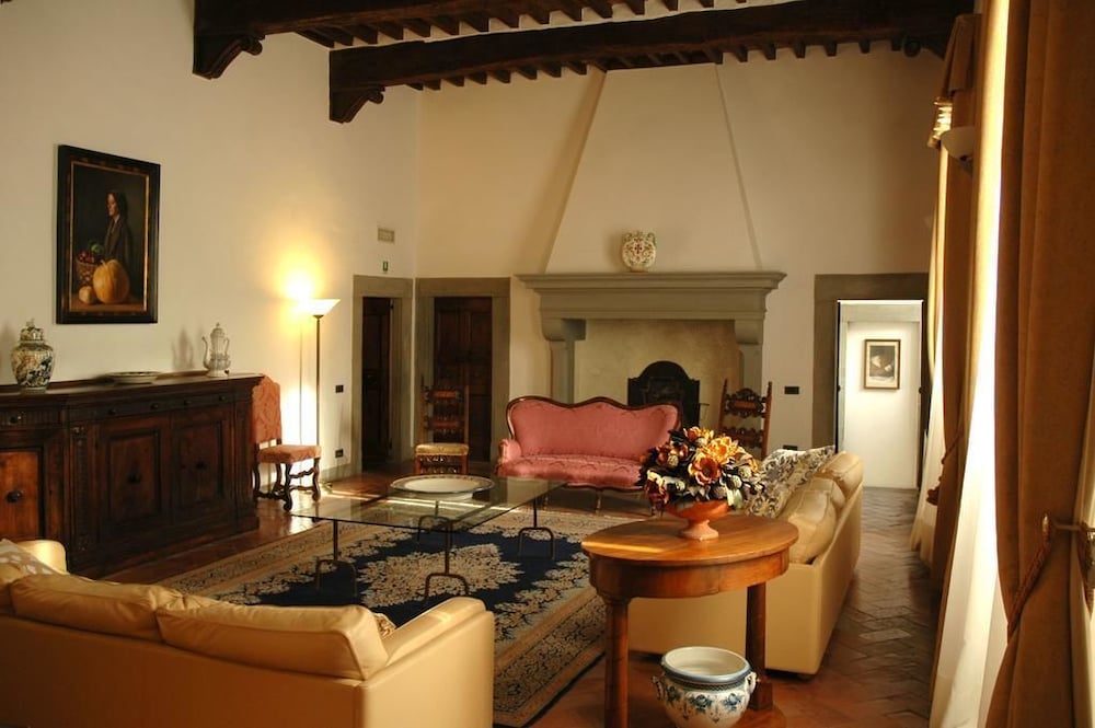 Palazzo Squarcialupi 26/43