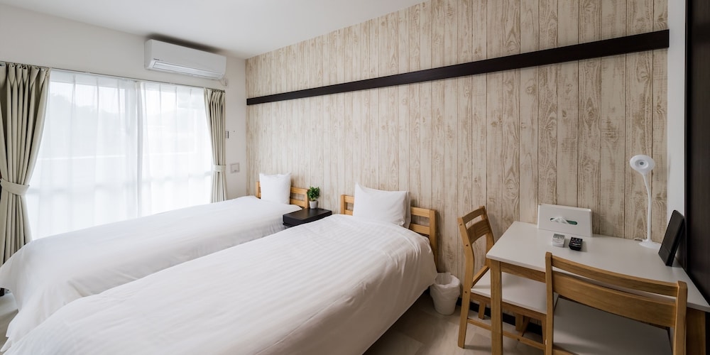 Hotel Tomas Nago 14/65
