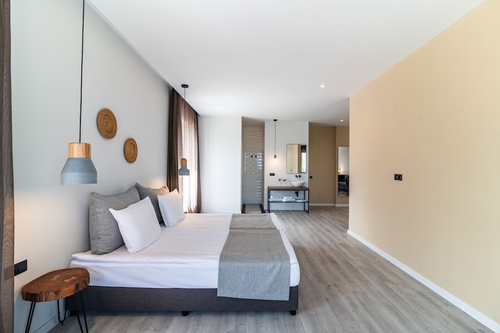 Primorski Hotel 28/64
