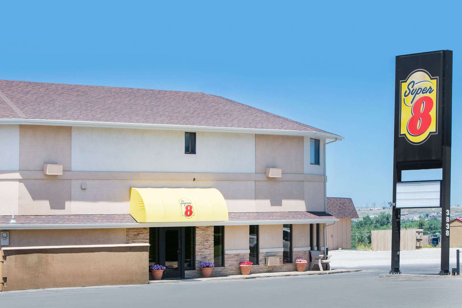Super 8 by Wyndham Casper West by the River 1/22