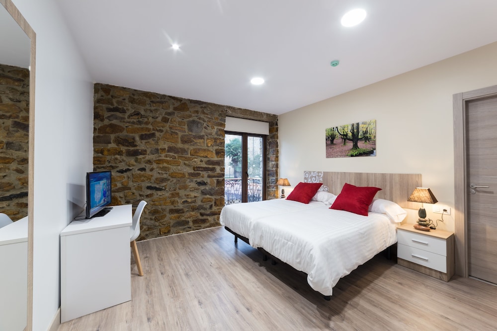 Petit Hotel Goierri 12/43