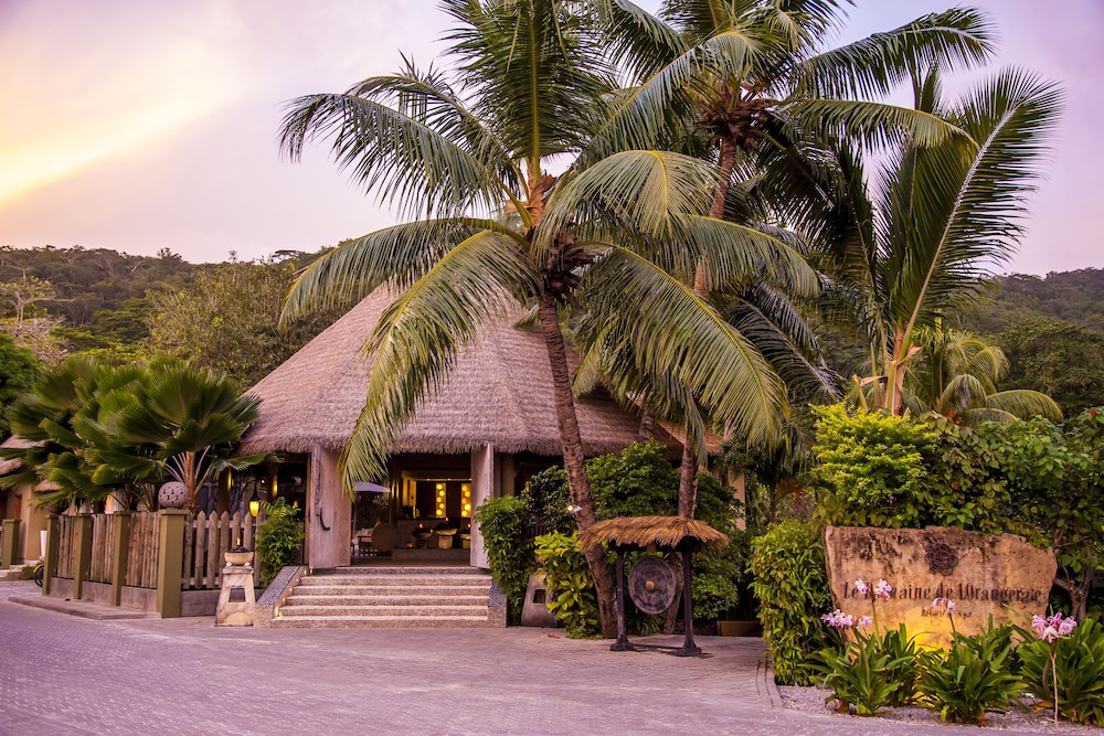 Le Domaine de L Orangeraie in LA DIGUE