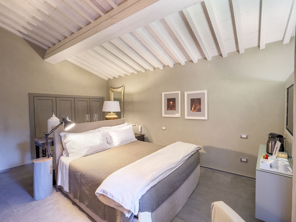 Villa Sassolini, The Originals Collection 8/50
