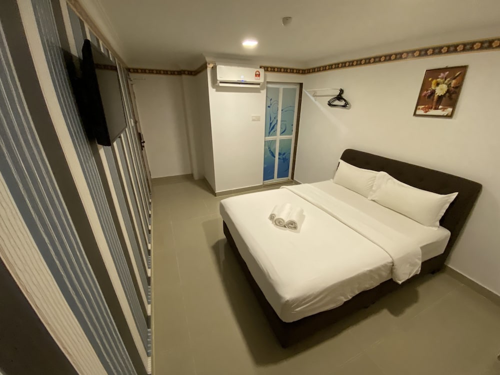 Shobi Hotel 21/48