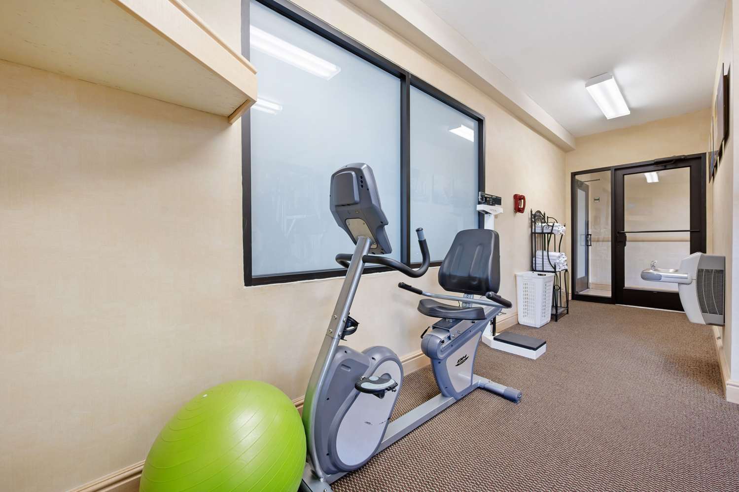 Comfort Inn & Suites Rawlins WY 22/48