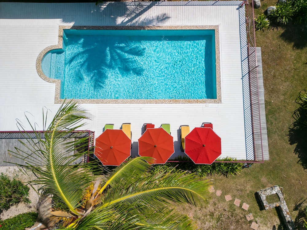 Palm Court at Orient Beach 42/50