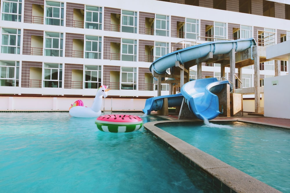 GLORY PLACE HUA HIN HOTEL 67/70