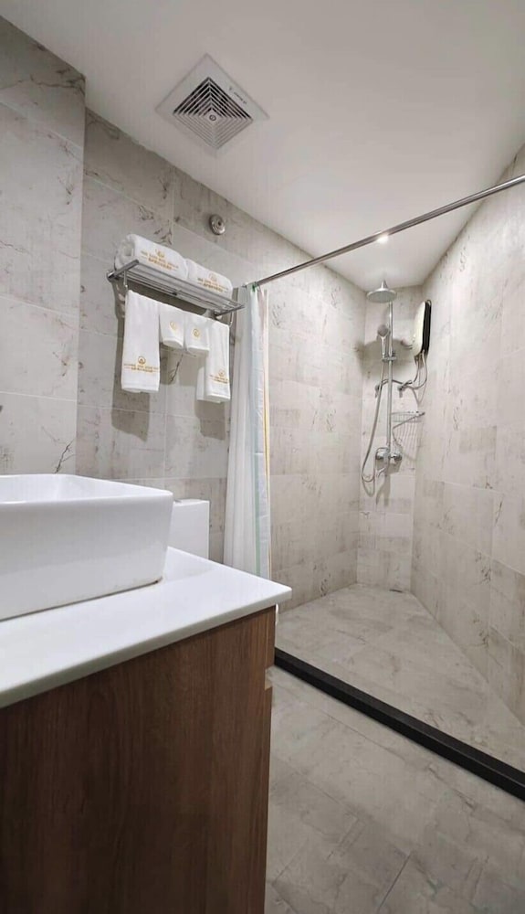 Erus Suites Hotel 11/57
