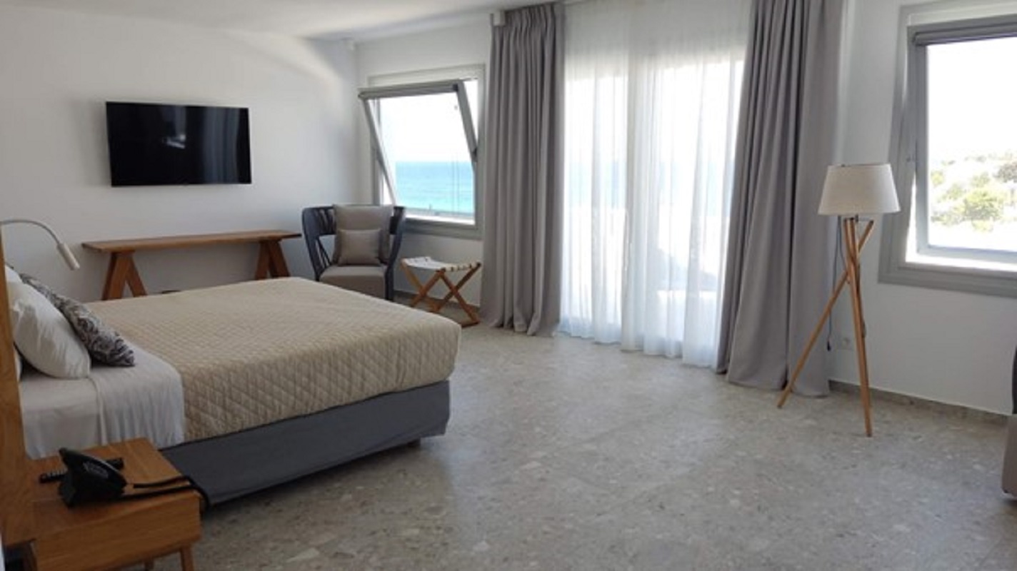CLASSIC, SUITE, SEA VIEW